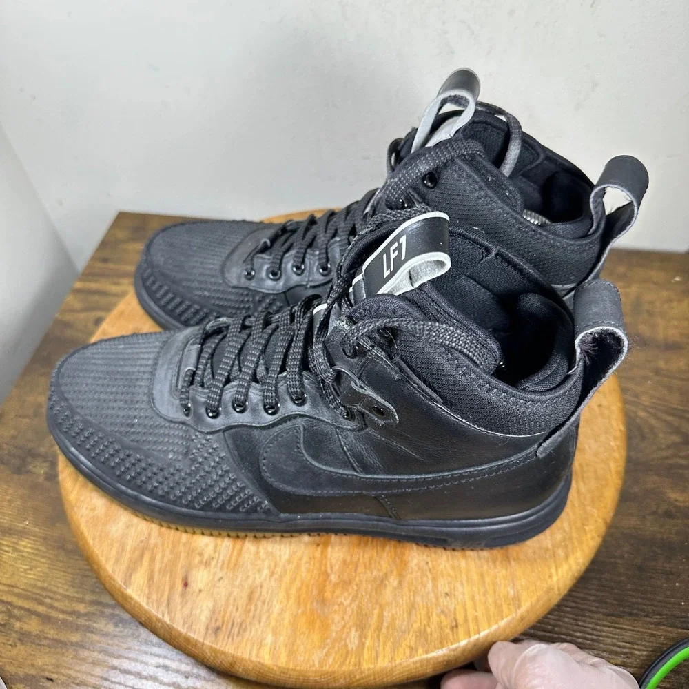 Nike lunar force